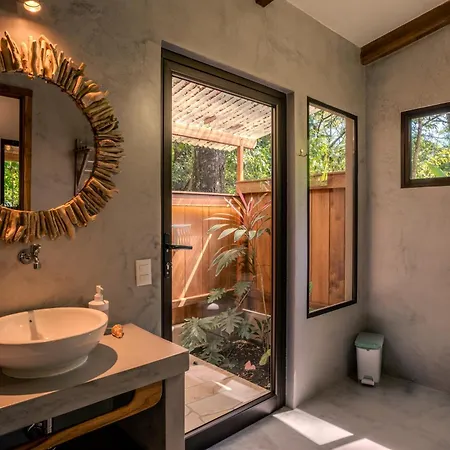 Feeling Trees Jungle Lodge Cabuya  Exterior photo