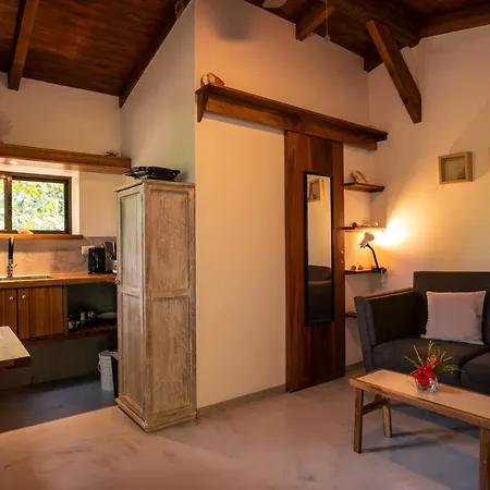 Feeling Trees Jungle Lodge Cabuya  Exterior photo